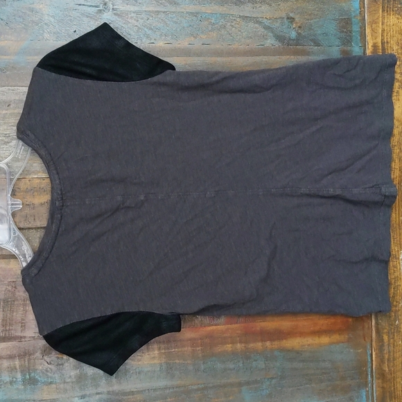 Express NYC Rodeo T-Shirt w/ Faux Leather Sleeves - Y2K - Grunge - Women's Small - Picture 4 of 5